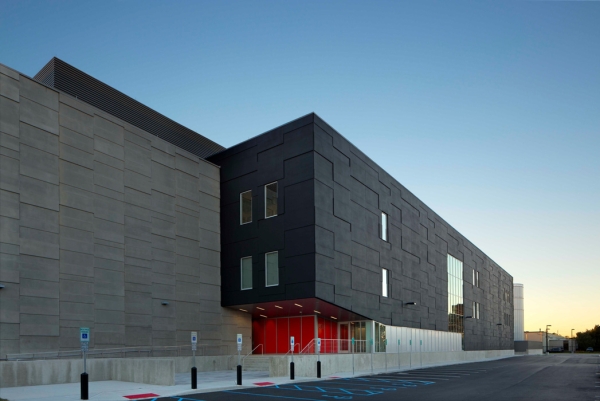 Equinix to Expand Canadian Operations with US$750 Million Acquisition of 13 Bell Data Center Sites